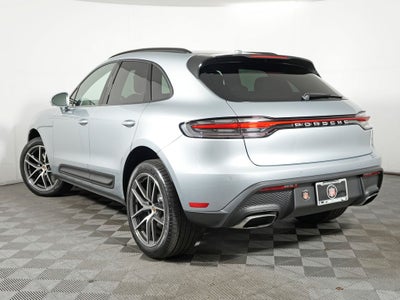 2026 Porsche Macan Base