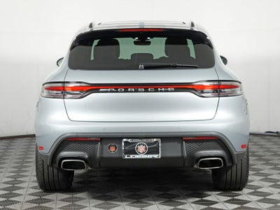 2026 Porsche Macan Base
