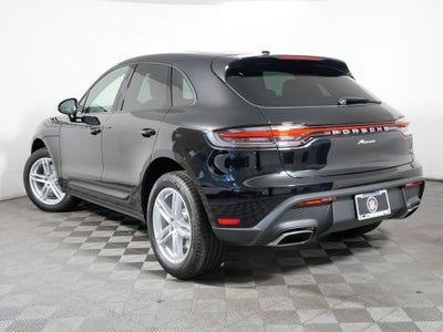 2026 Porsche Macan Base