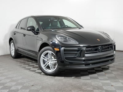 2026 Porsche Macan Base