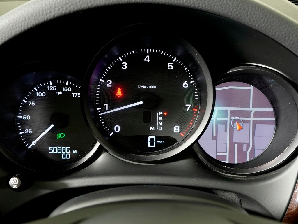 2023 Porsche Macan Base