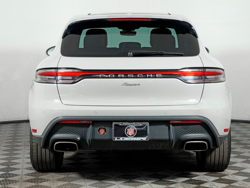 2023 Porsche Macan Base