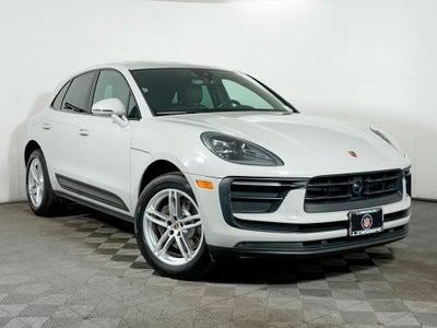 2023 Porsche Macan Base
