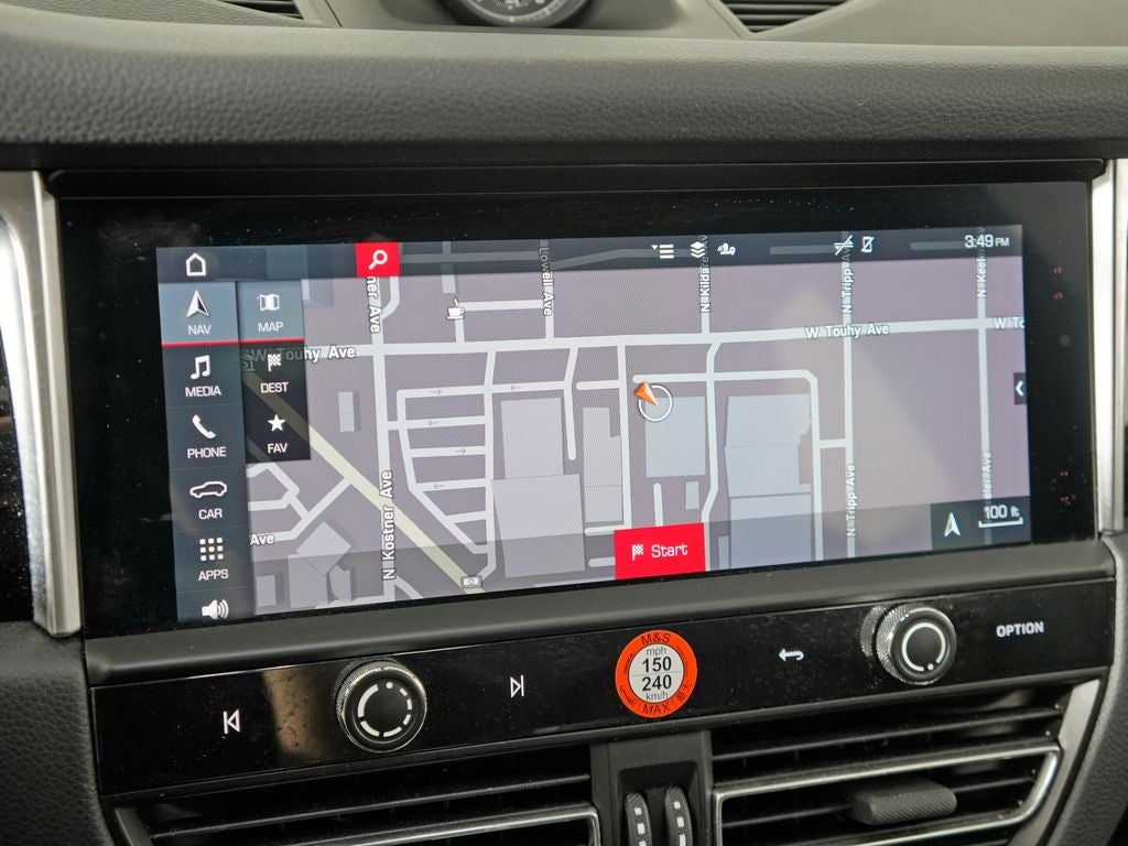 2023 Porsche Macan Base