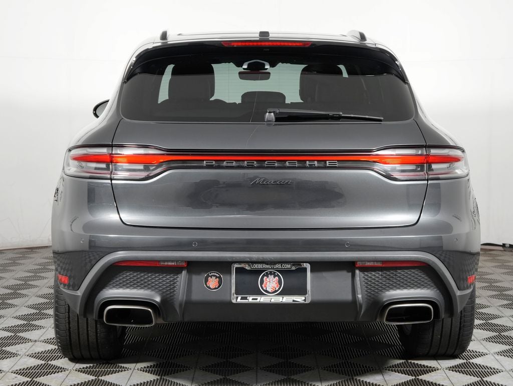 2023 Porsche Macan Base