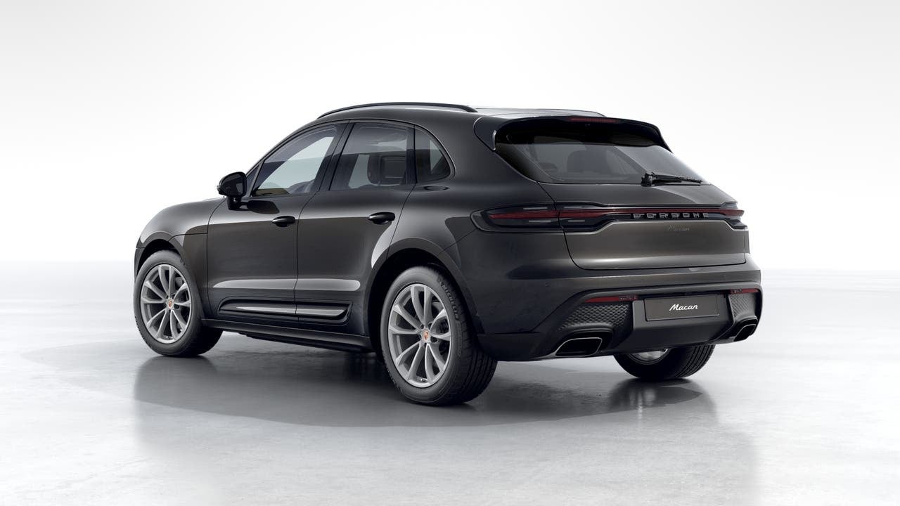 2023 Porsche Macan Base