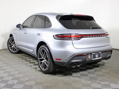 2024 Porsche Macan Base