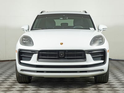2024 Porsche Macan Base