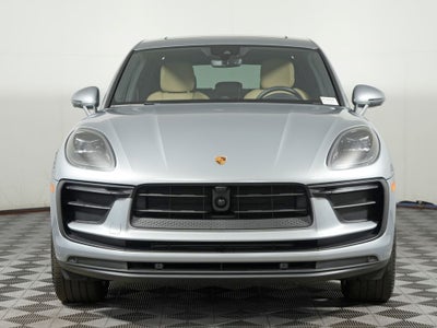 2025 Porsche Macan Base