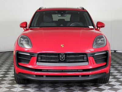 2025 Porsche Macan Base