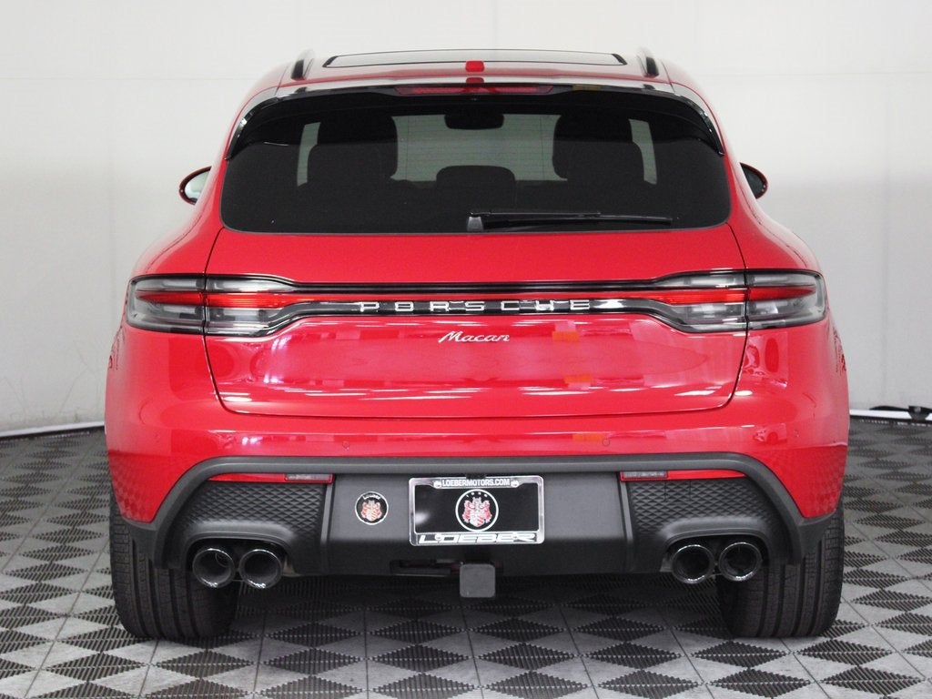 2025 Porsche Macan Base