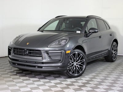 2026 Porsche Macan Base