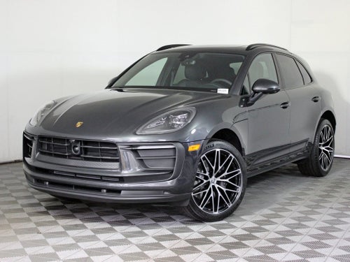 2026 Porsche Macan Base