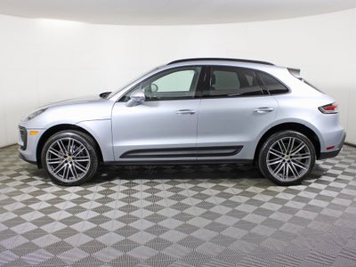 2026 Porsche Macan Base