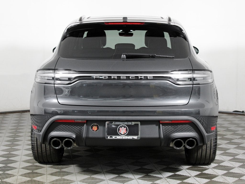 2026 Porsche Macan Base