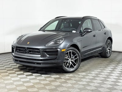 2026 Porsche Macan Base
