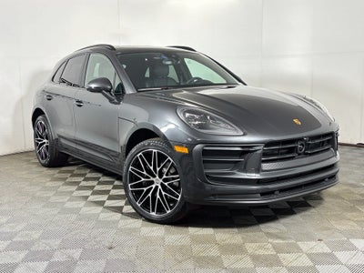 2026 Porsche Macan Base