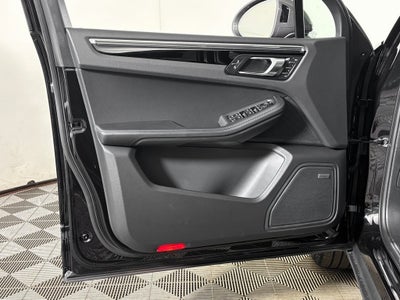 2026 Porsche Macan T