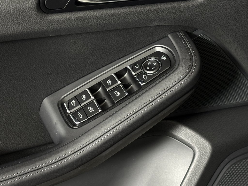 2026 Porsche Macan T