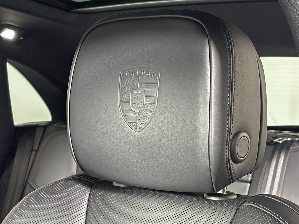 2026 Porsche Macan T