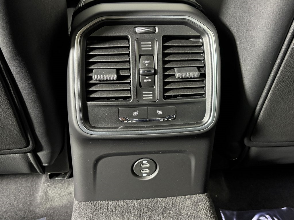 2026 Porsche Macan T