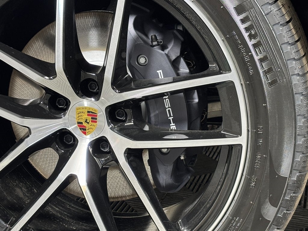 2026 Porsche Macan T