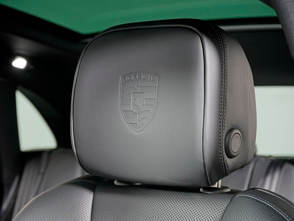 2026 Porsche Macan T