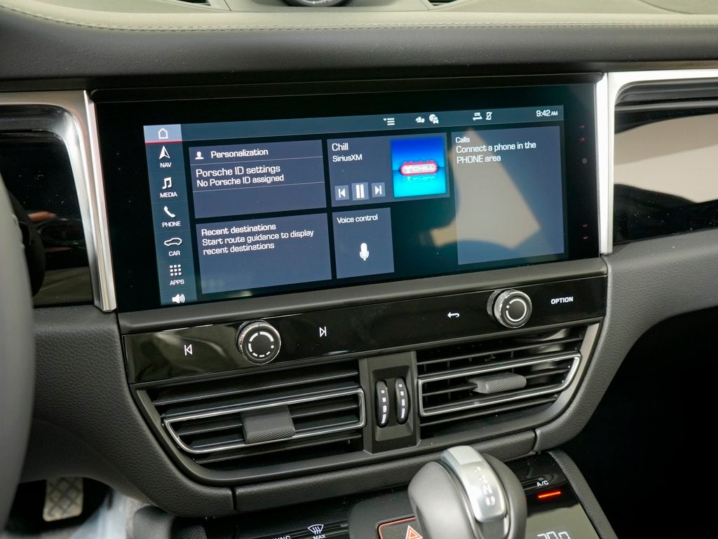 2026 Porsche Macan T