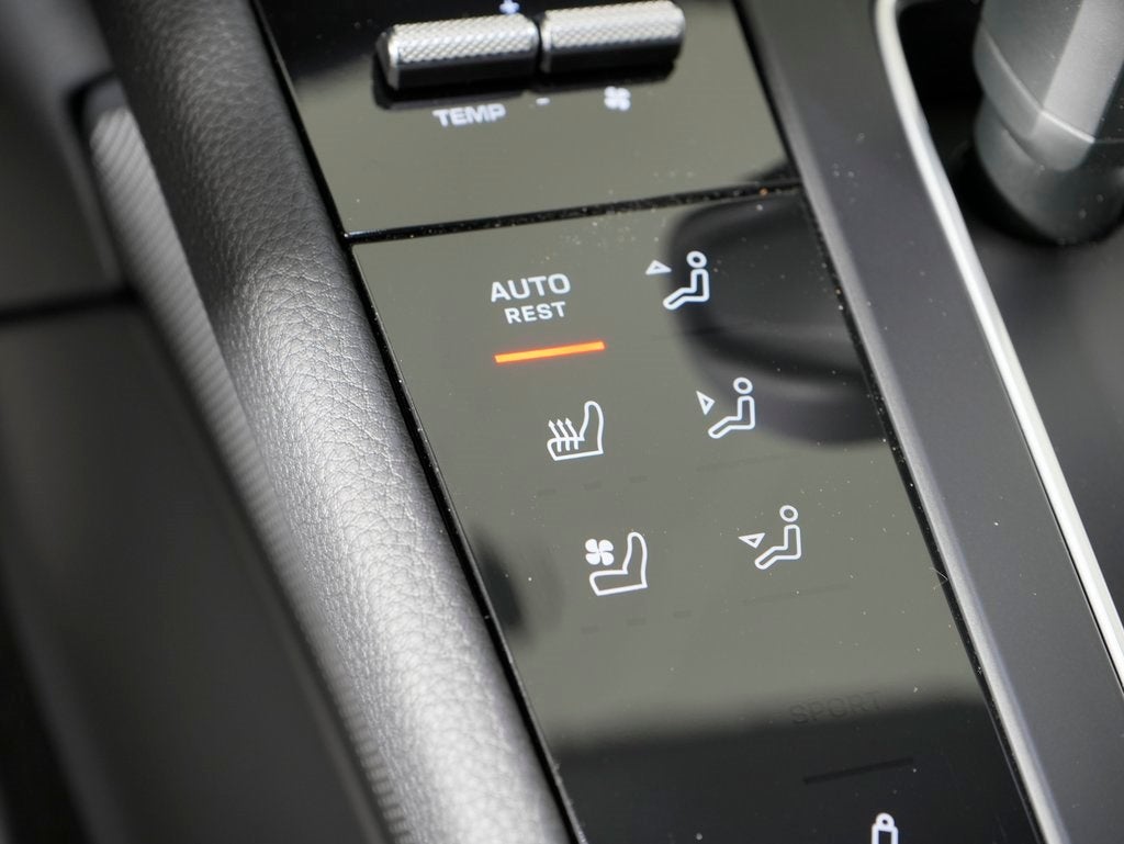 2026 Porsche Macan T