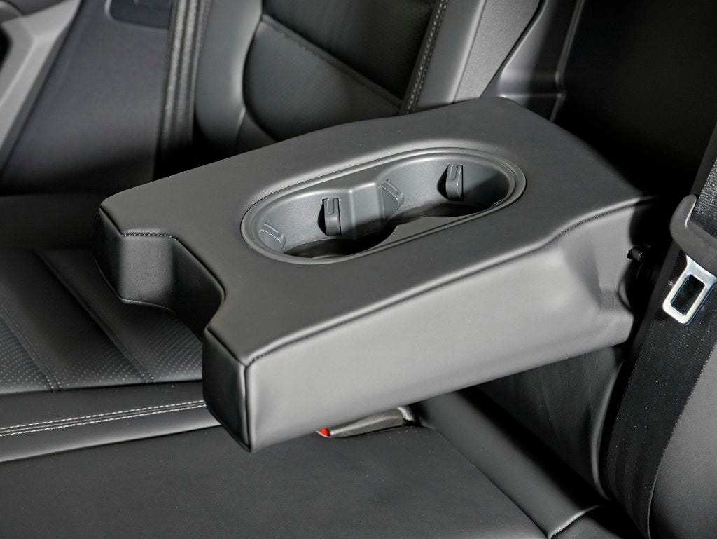 2026 Porsche Macan T