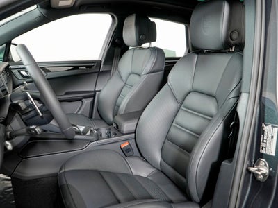 2026 Porsche Macan T