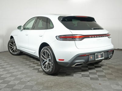 2026 Porsche Macan Base