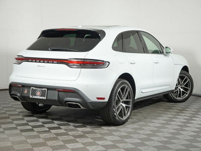 2026 Porsche Macan Base