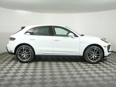 2026 Porsche Macan Base