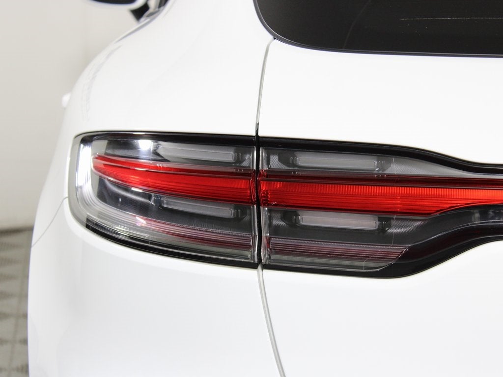 2021 Porsche Macan Base