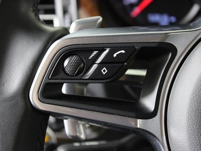 2021 Porsche Macan Base