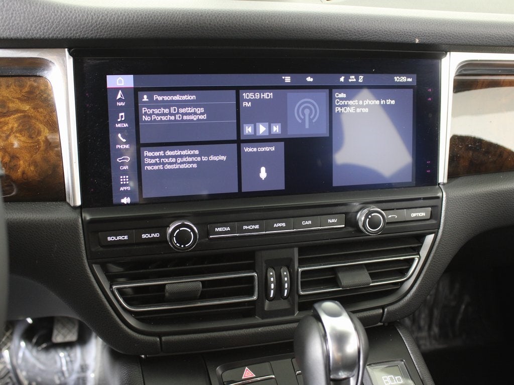 2021 Porsche Macan Base