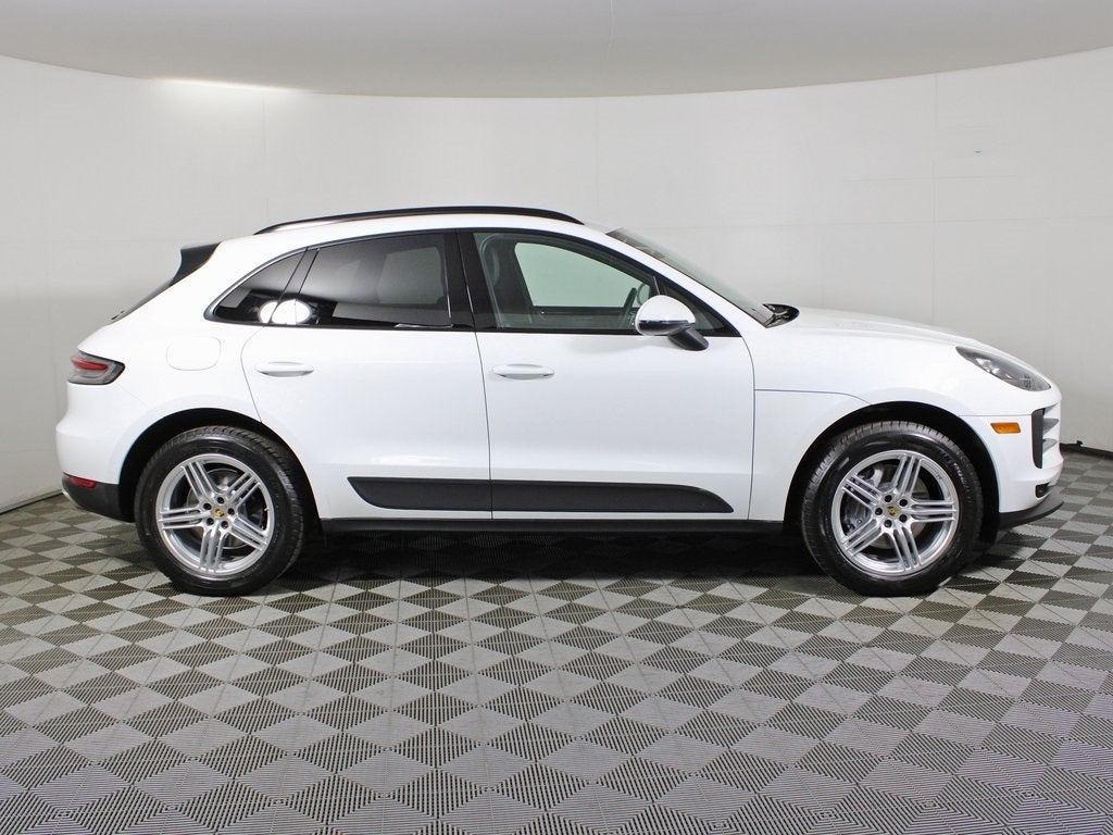 2021 Porsche Macan Base