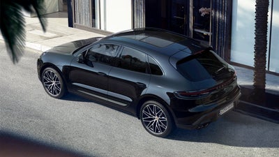 2023 Porsche Macan Base