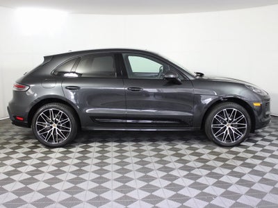 2025 Porsche Macan T