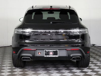 2026 Porsche Macan Base