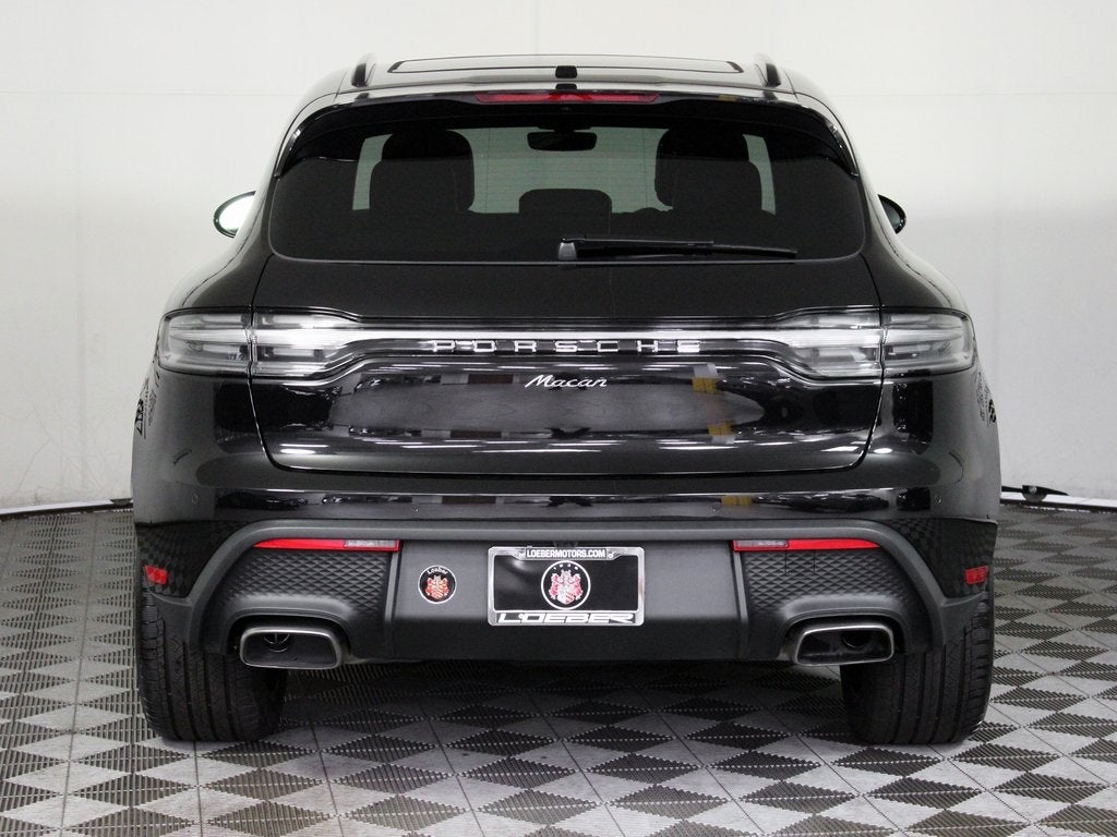 2026 Porsche Macan Base