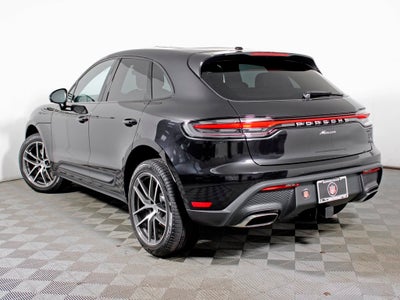 2026 Porsche Macan Base