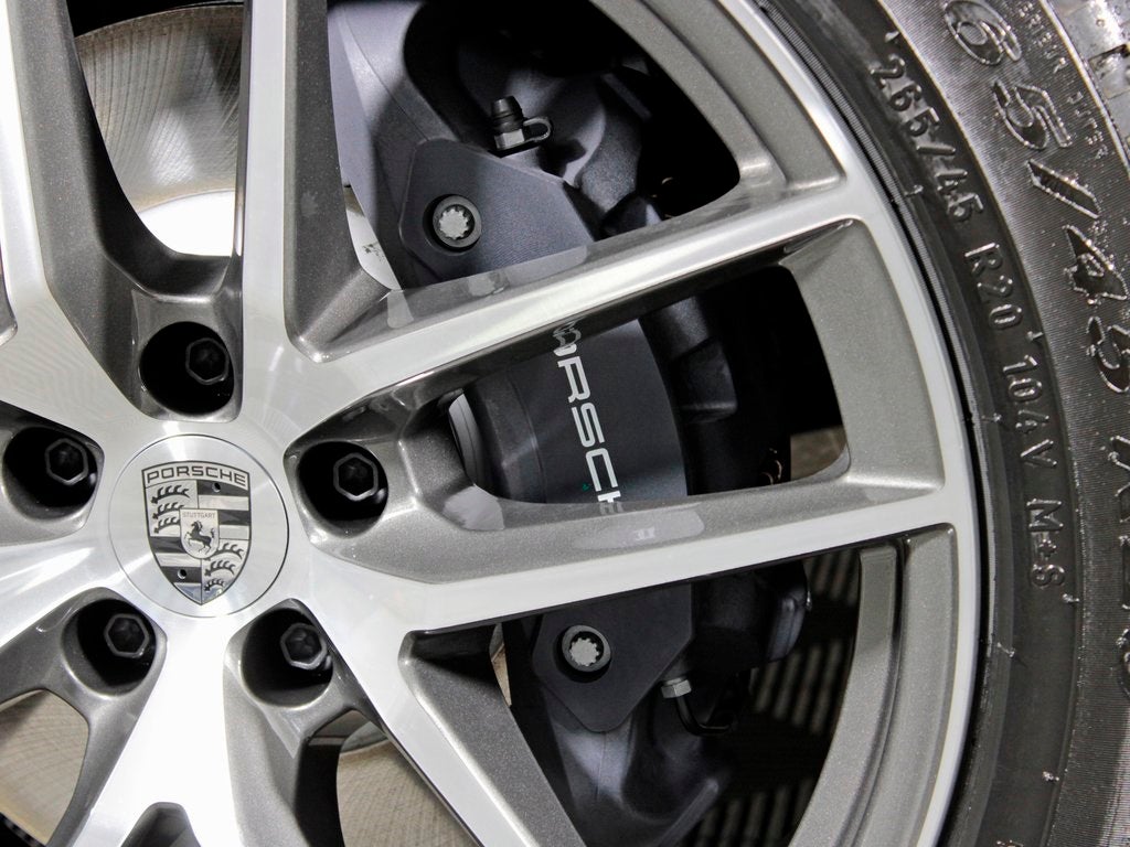 2026 Porsche Macan Base