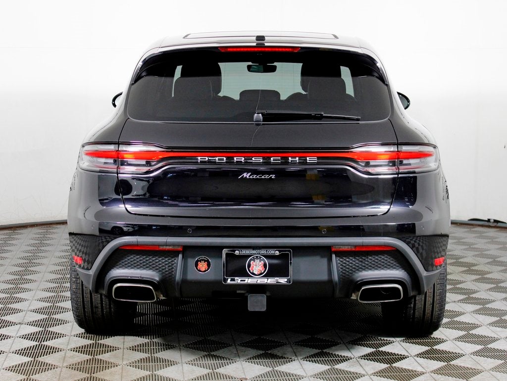 2026 Porsche Macan Base