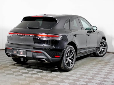 2026 Porsche Macan Base