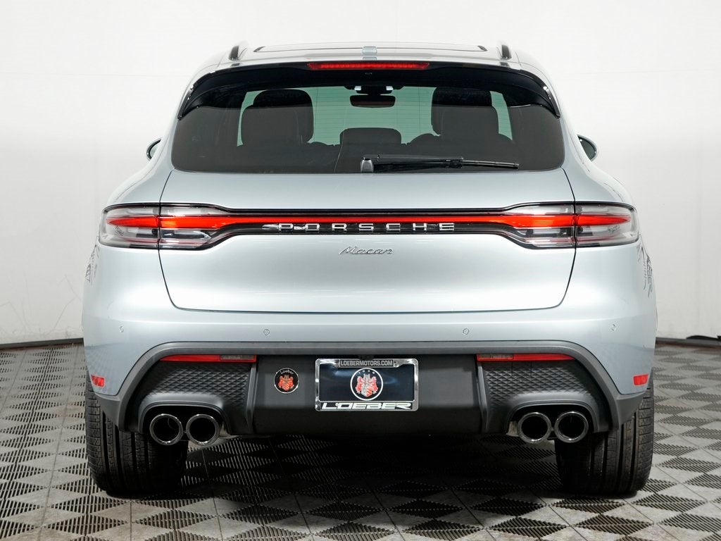 2026 Porsche Macan Base