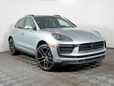 2026 Porsche Macan Base