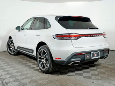 2026 Porsche Macan Base