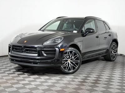 2026 Porsche Macan Base
